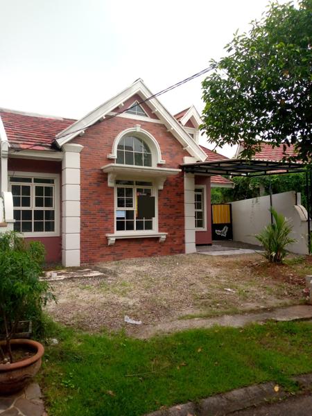 Rumah Dijual Siap Huni di Taman Picadilly Lippo Cikarang